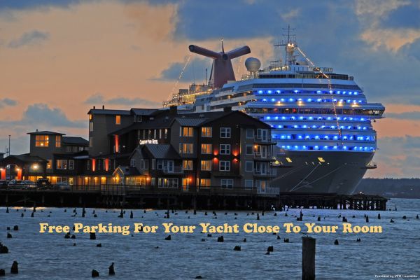 CANNERY PIER HOTEL & SPA (Astoria)